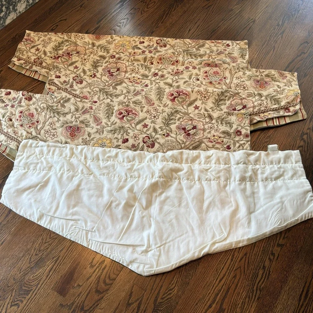 Set 4 Waverly Imperial Dress Antique Jacobean Floral Striped Valance 49